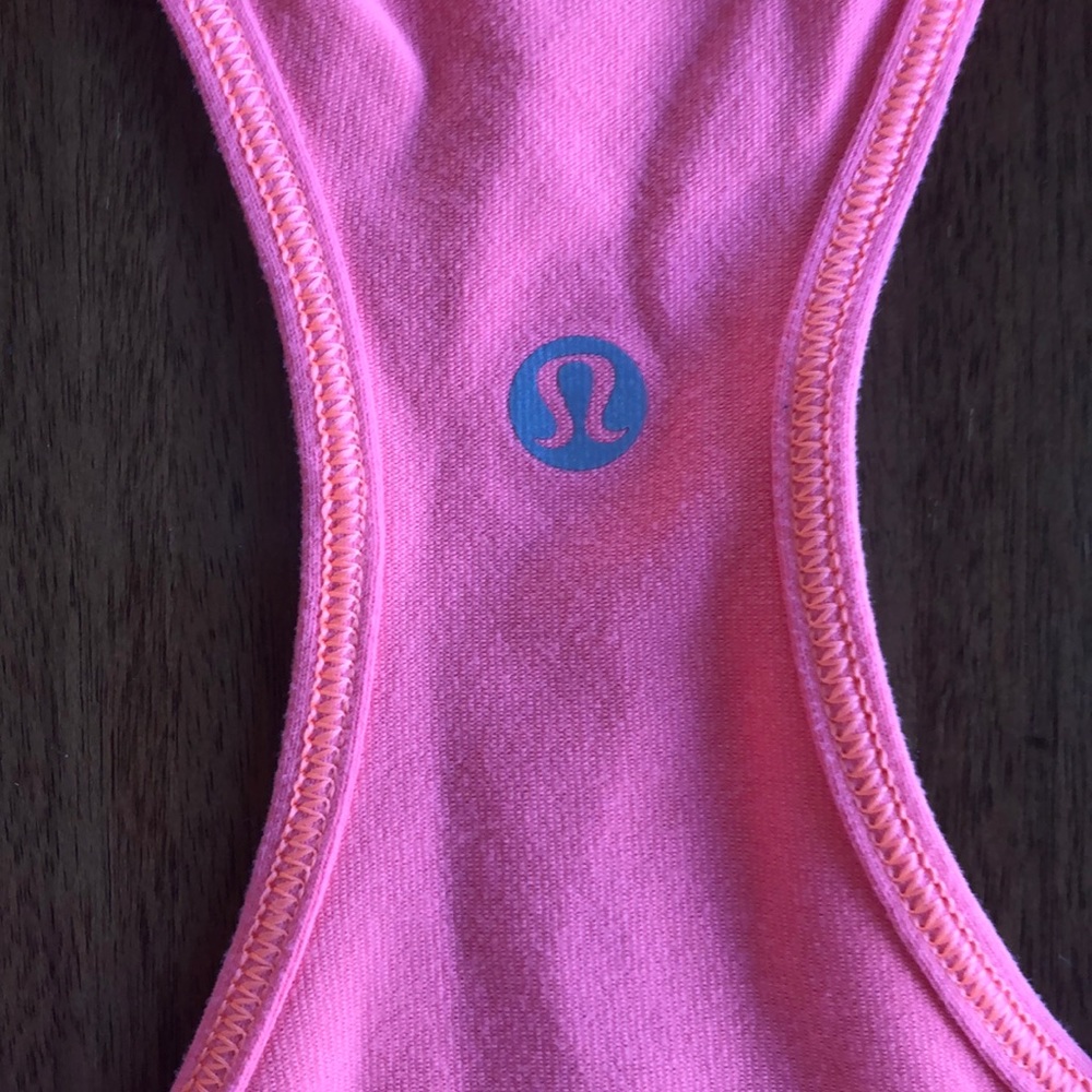 Lululemon tank - Picture 2 of 3